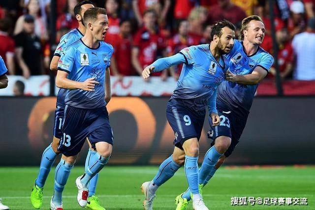 强化学习促成“捂脸跑”，天工Omni以45.66秒夺冠