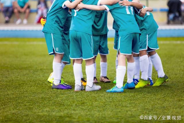 泉州开展专项整治行动 查处4名非法营运司机